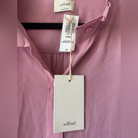 Brand new blouse - Picture 2 of 2